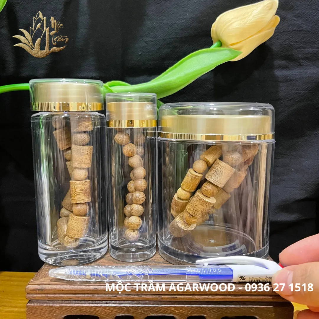 Premium Clear Acrylic Jar – Storage &amp; Display Container for Agarwood Bracelets, Saffron &amp; Feng Shui Jewelry (3×10cm)